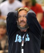 HSV Hamburg verkürzt Rückstand auf Füchse Berlin - Kiel gewinnt weiter