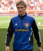 Hyypiä und Lewandowski bleiben Trainer in Leverkusen